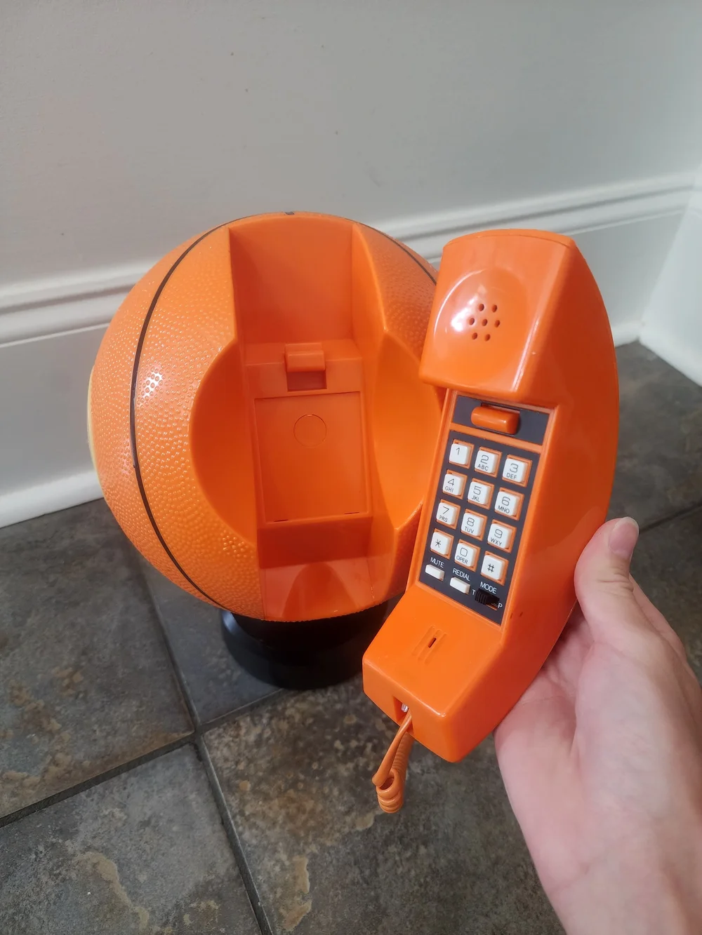 Vintage Los Angeles Lakers NBA Basketball 1990 Collectible Home Phone